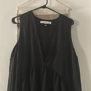 Cupcakes & Cashmere | vneck tunic shirt